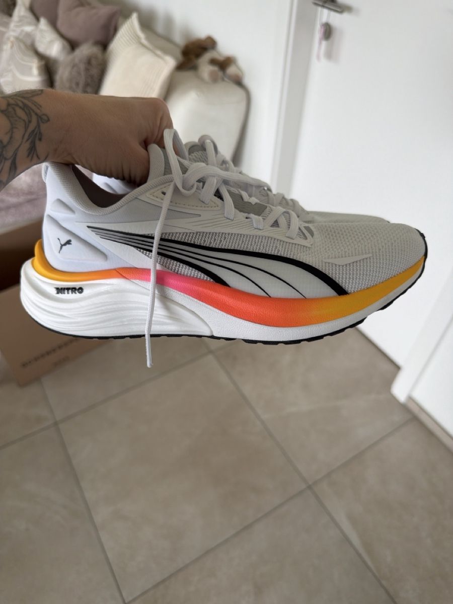 Puma Scarpe da uomo: Chaussures de course Puma Nitro, taille 40, neuf! – Nuovo (secondo la descrizione) da Fétigny venduto da Titou2010 1