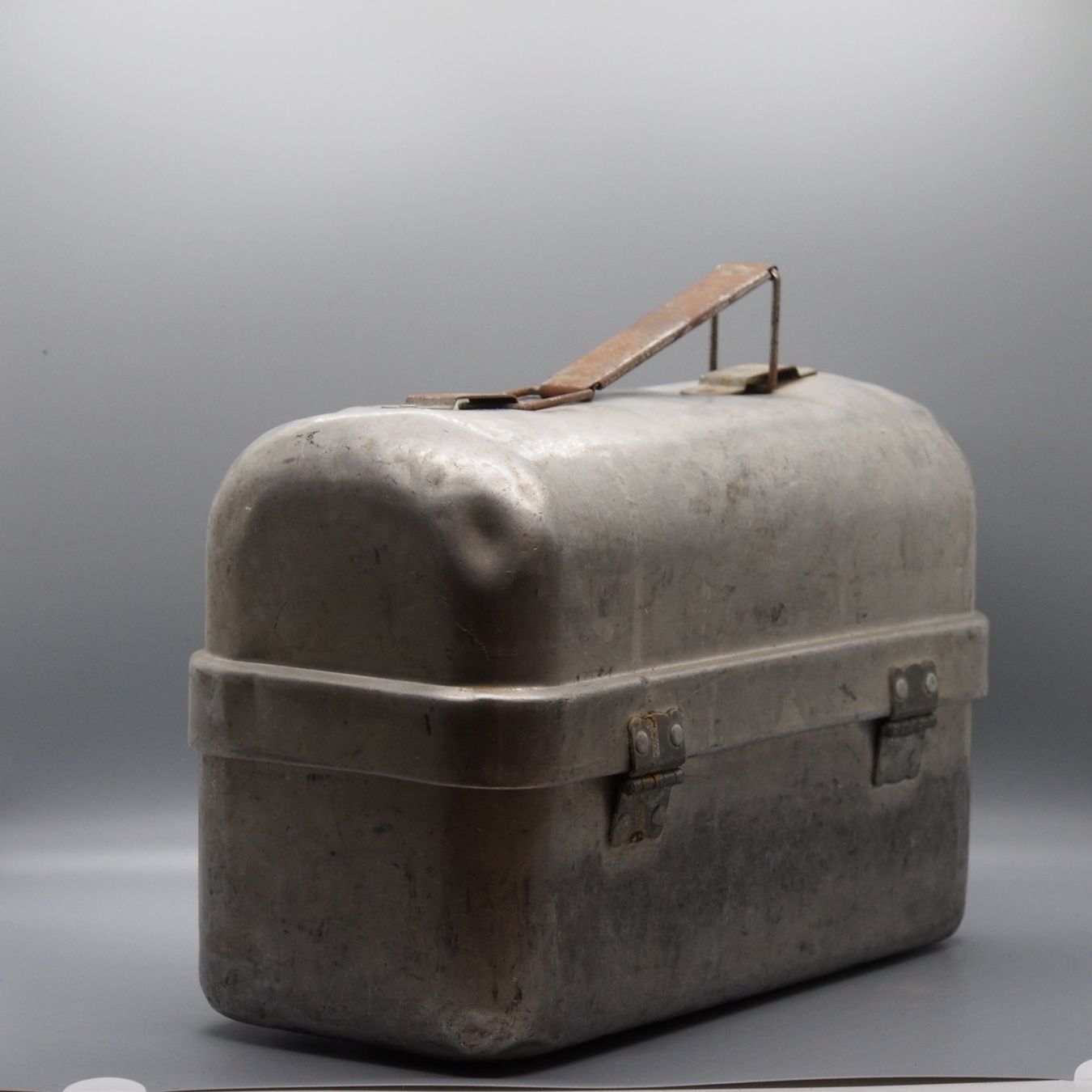 Recipients et similaires: Lunchbox silber – D'occasion à Schalunen par schwabspielautomaten 2