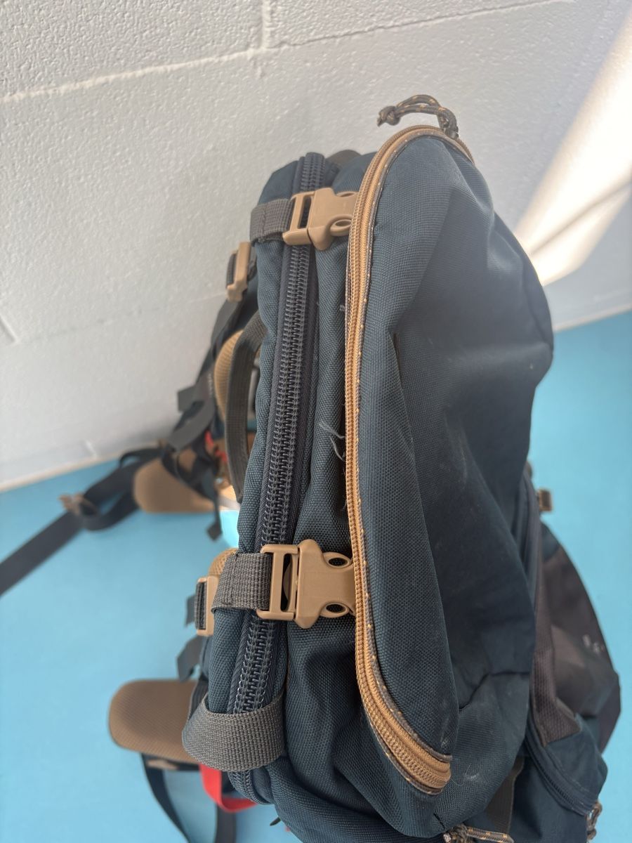 Decathlon Zaini: Forclaz Rucksack 70l – Usato da Zollikofen venduto da rot_2v9l 4