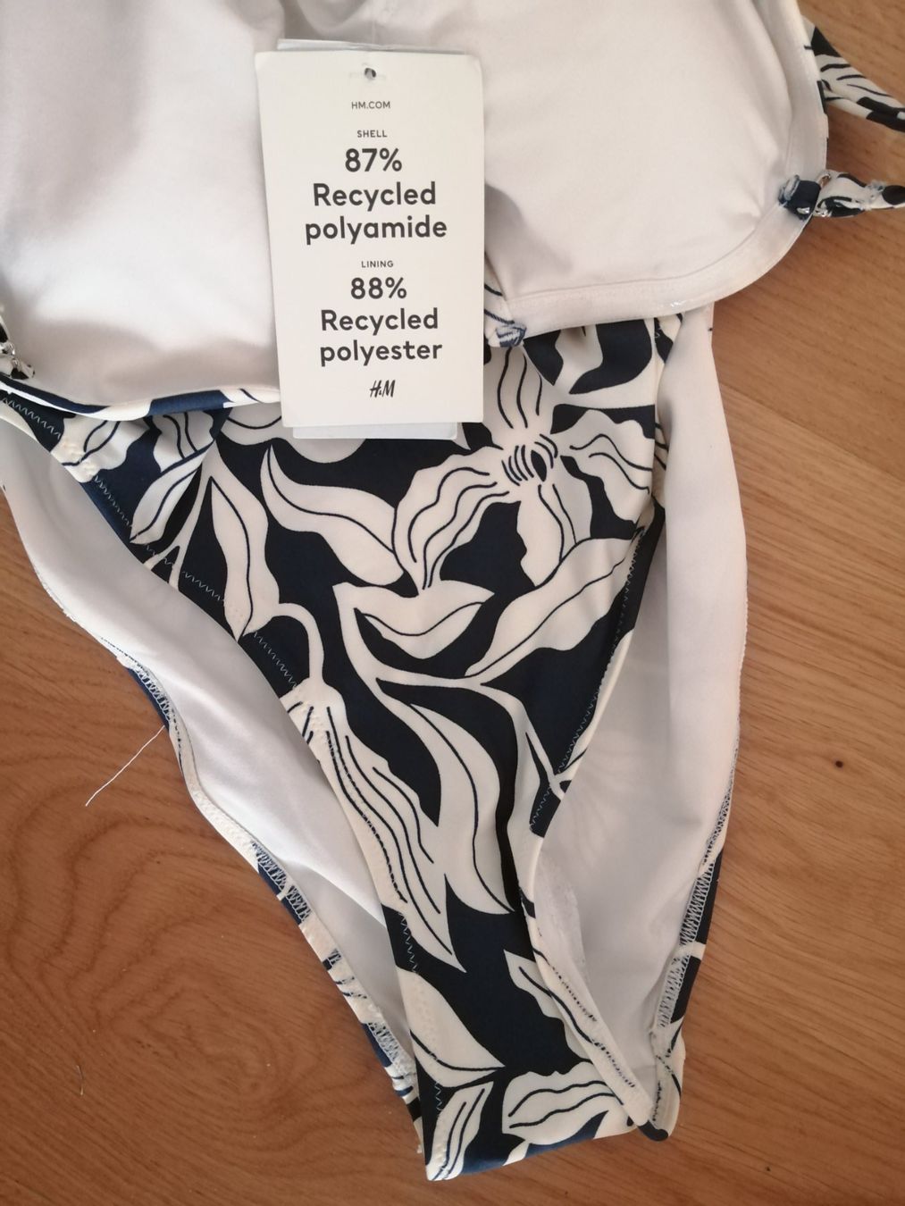 Badekleider & Bikinis: Badekleid – Gebraucht aus Wetzikon von dan_6lrd 4
