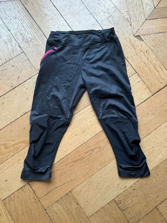 3/4 Mädchen Laufhose Gr. 151-160 (14 J.) von Decathlon