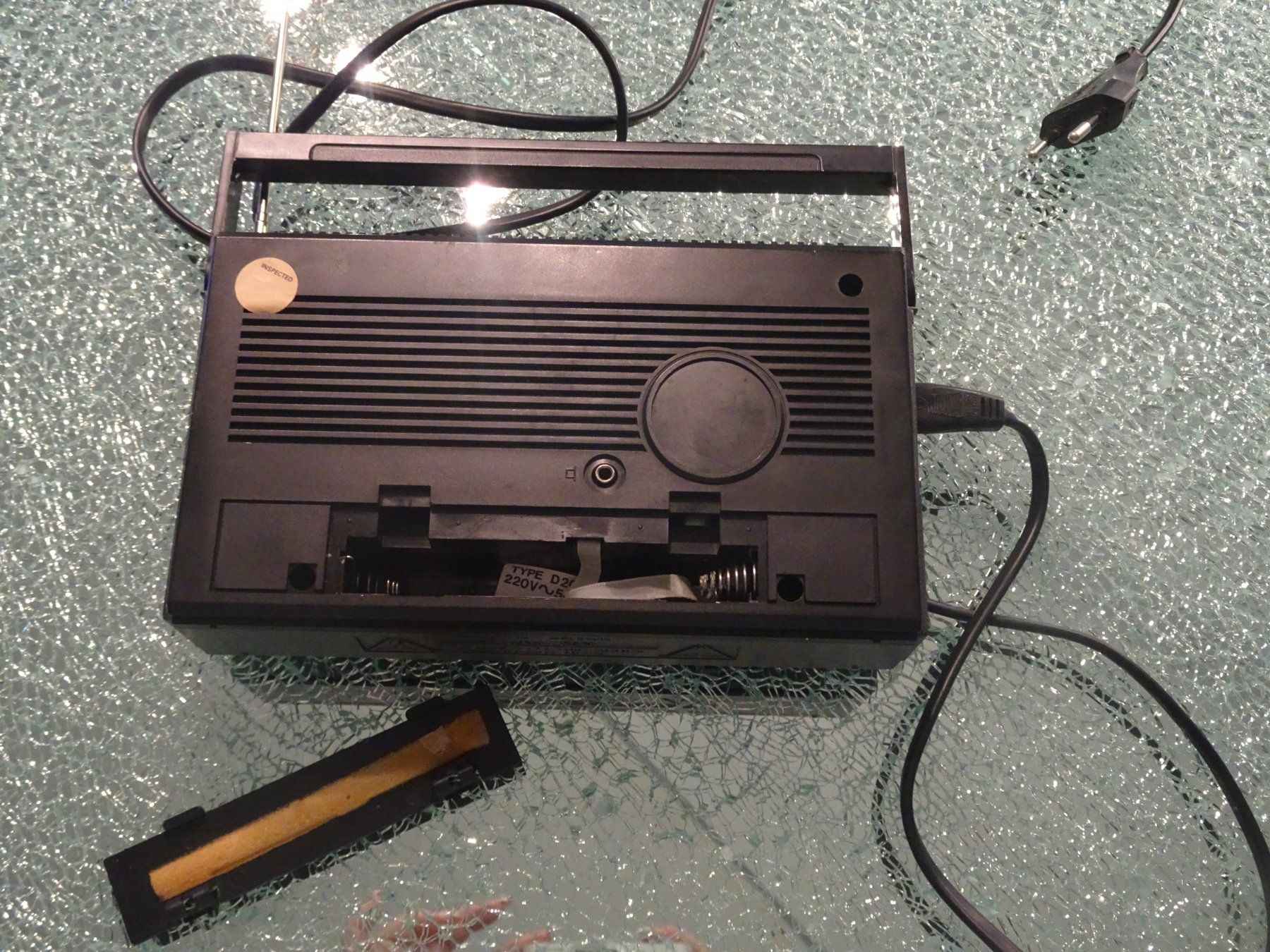 Radio: Radio Philips D-2012 – Usato da Muttenz venduto da wyhaegli 1