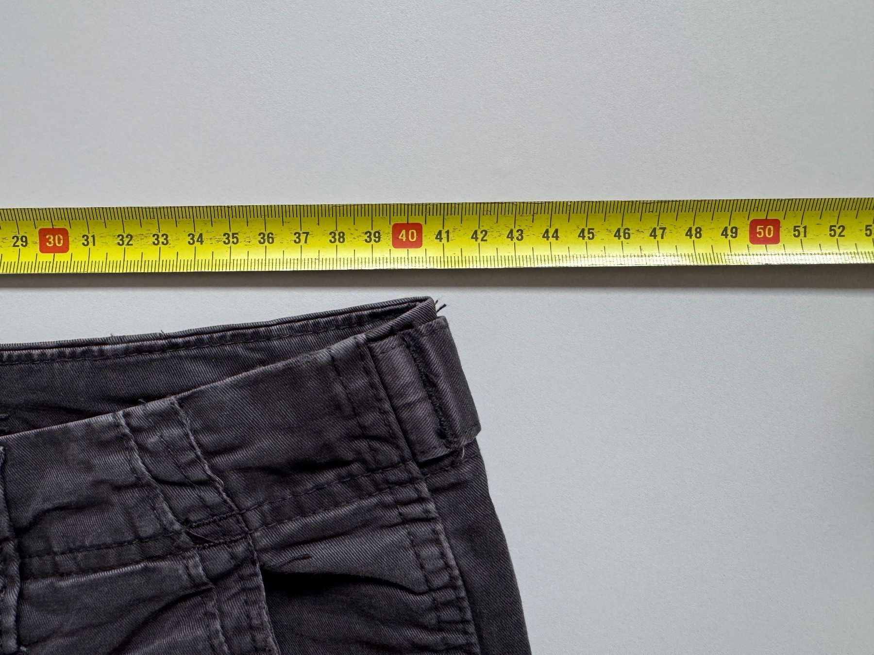 American Eagle Pantaloni: American Eagle Flex short Cargo W31 bermuda 6 pockets – Usato da Neuchâtel venduto da _Easy_to_Find_ 3