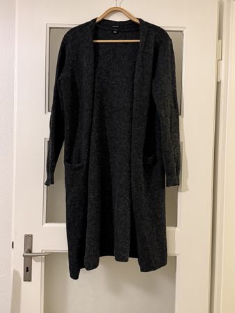 Dunkelgraue Strickjacke von Vero Moda, Grösse M