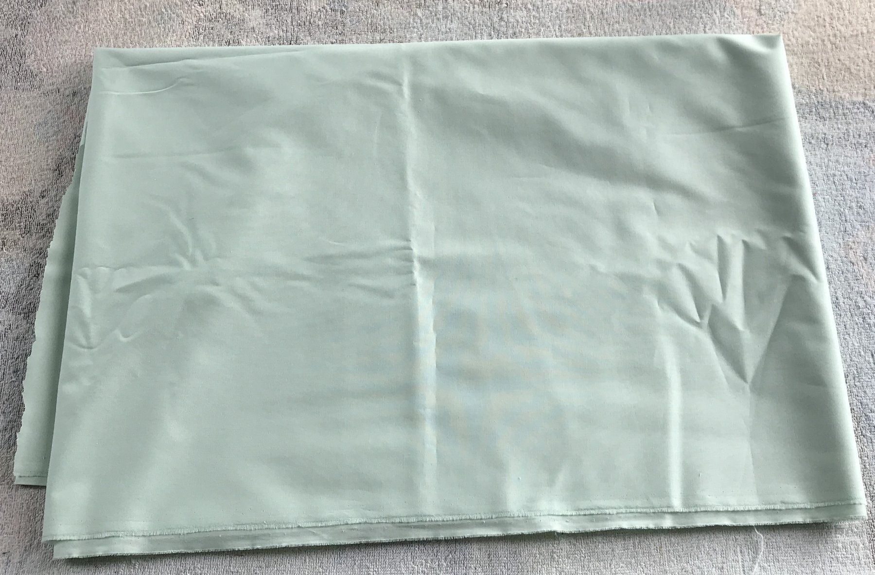 Tessuti: STOFF HELLGRÜN CA. 200X150CM NEU – Nuovo (secondo la descrizione) da Ostermundigen venduto da wini63