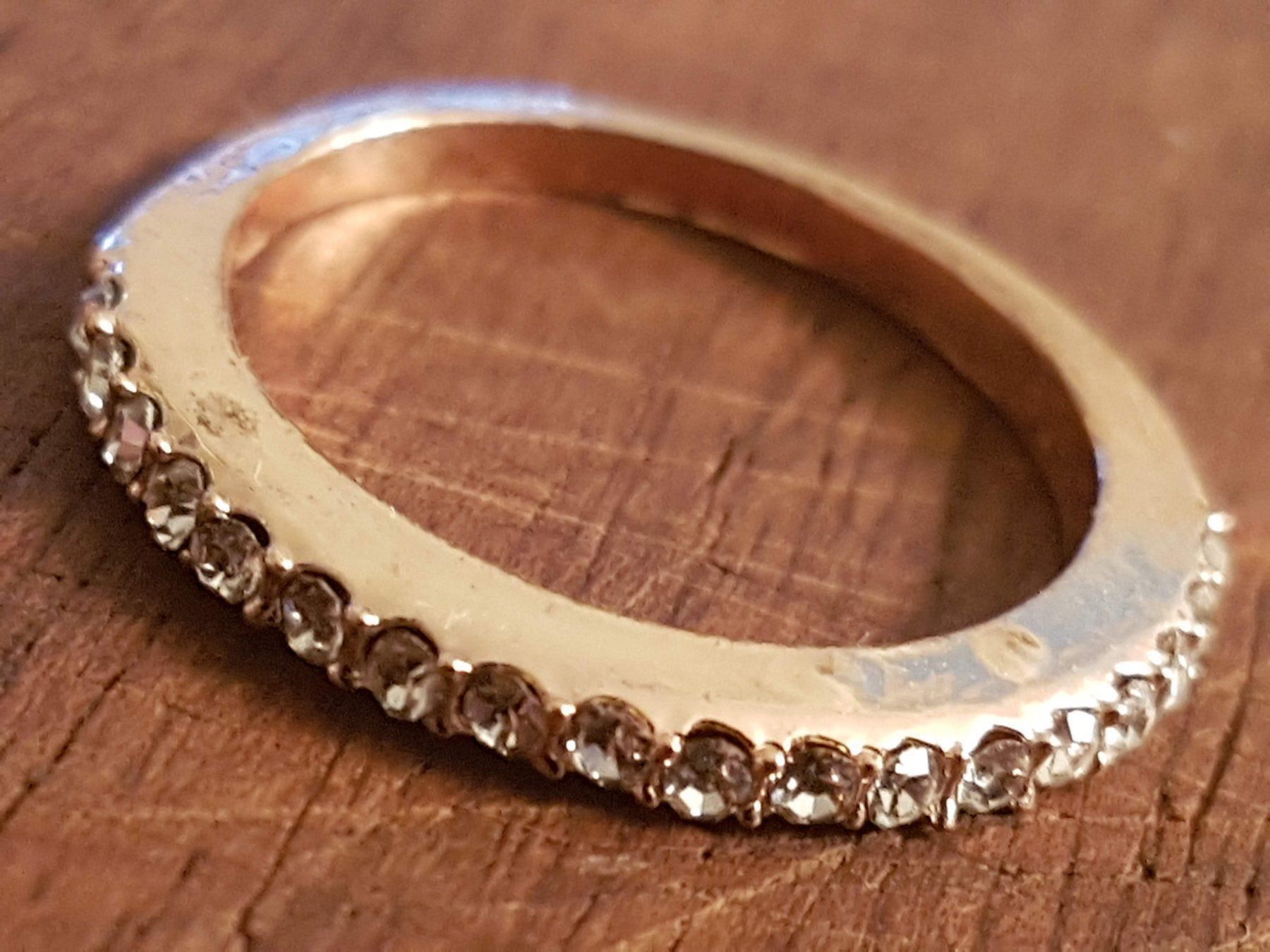 Anelli: Cocktail Ring 16mm goldfarben Glitzerst. – Usato da Ettingen venduto da Maranathatalitha 1