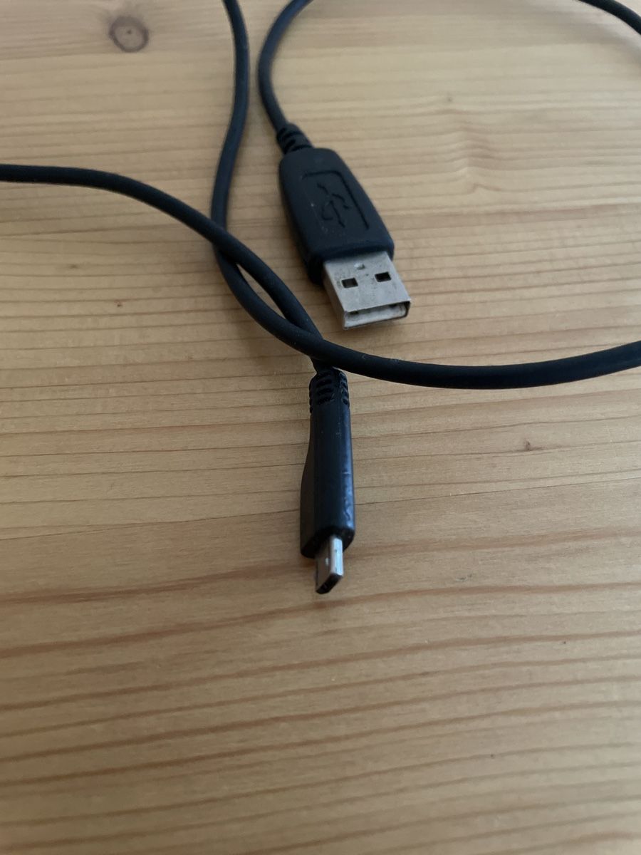 Kabel: USB Kabel, Micro USB, Schwarz, Top Zustand! – Gebraucht aus Spreitenbach von Gloxinia 1