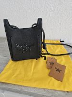 MCM Tasche Mini schwarz Leder NEU mit Etiketten und Beutel