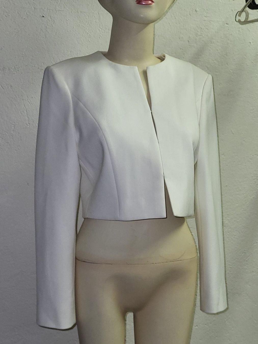 Bolero: Bolero Jacke BOSS Gr. 36 – Usato da Zürich venduto da Roberto040