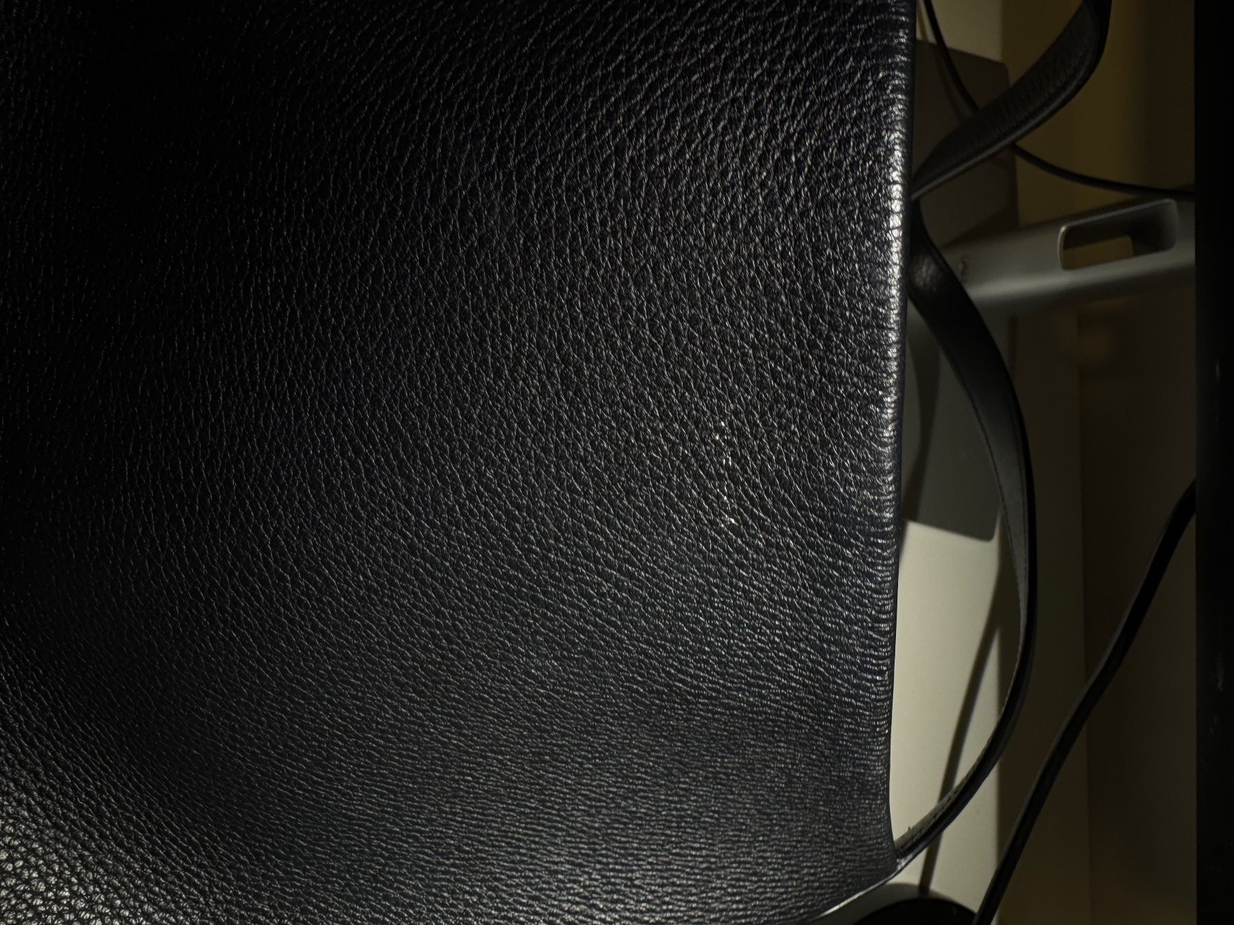 The Row Borse: The Row Medium N/S Park Tote Bag – Usato da St. Gallen venduto da wuj_8mpk 5
