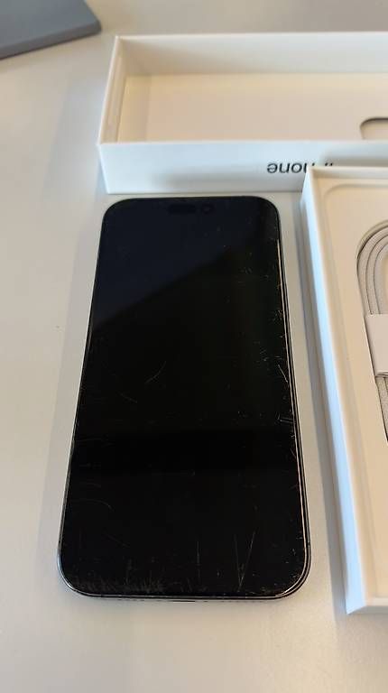 Handys / Smartphones: iPhone 16 Pro Max 1 TB – Gebraucht aus Romanshorn von cedoo8590 2