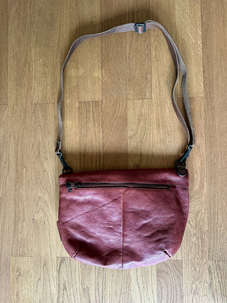 Aunts & Uncles Taschen für Damen: Aunts & uncles Tasche, bordeauxrot, weiches Leder, – Gebraucht aus Bern von fluffy07 3