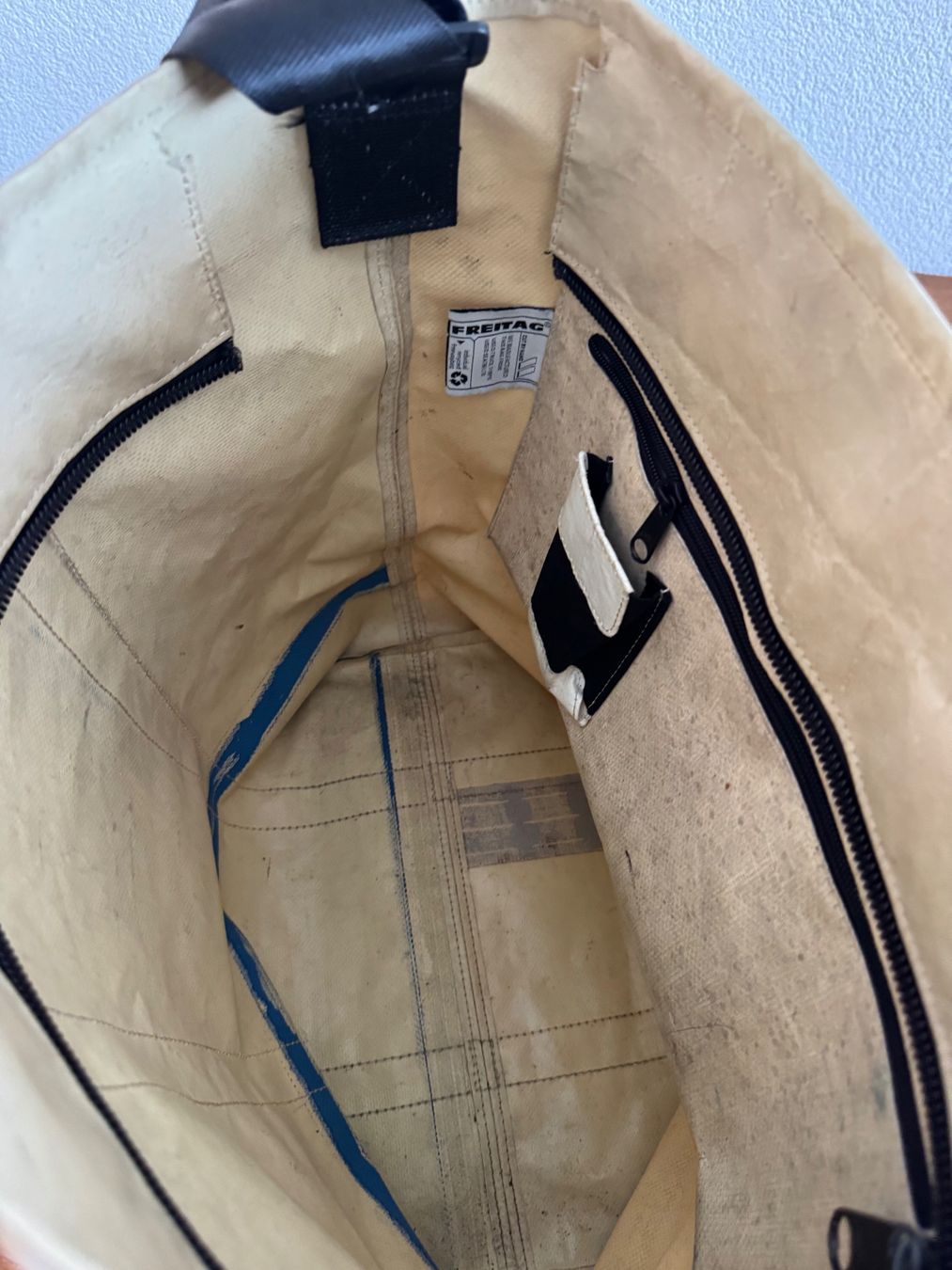 Freitag Borse da donna: FREITAG F75 Leland Tasche Shopper – Usato da frauenfeld venduto da pipi018 5