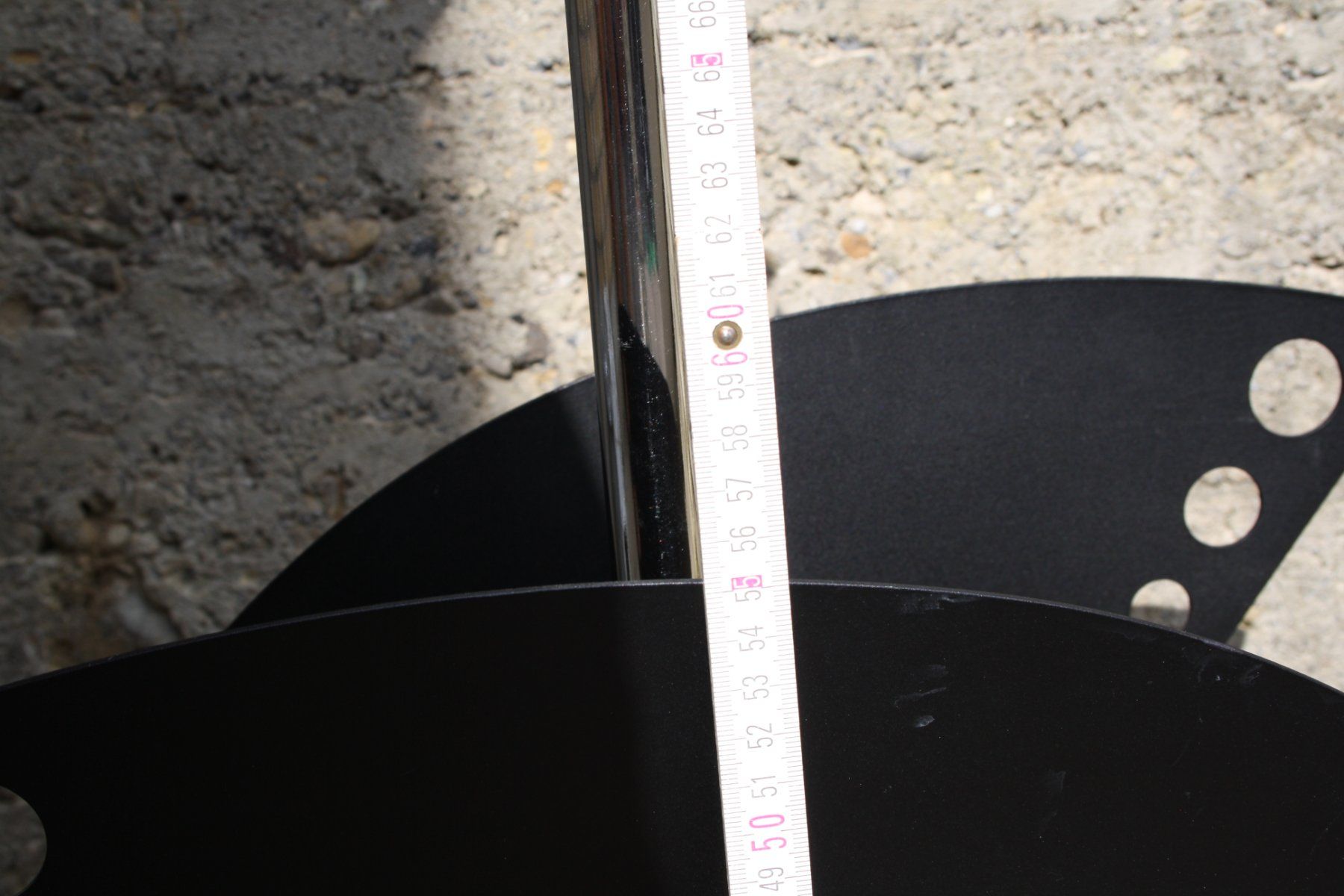 Altro per la casa: ZEITUNGSSTÄNDER  CHROM + SCHWARZ DESIGNER VINTAGESTIL – Usato da Wauwil venduto da Pneuedy 8