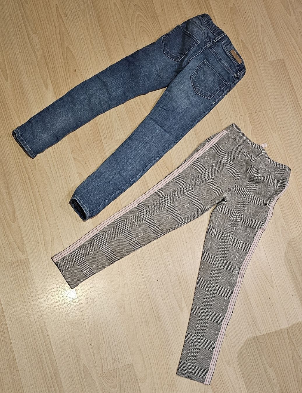 H&M Pantaloni: 2x Kinderhosen – Usato da Fehraltorf venduto da Sumin 1
