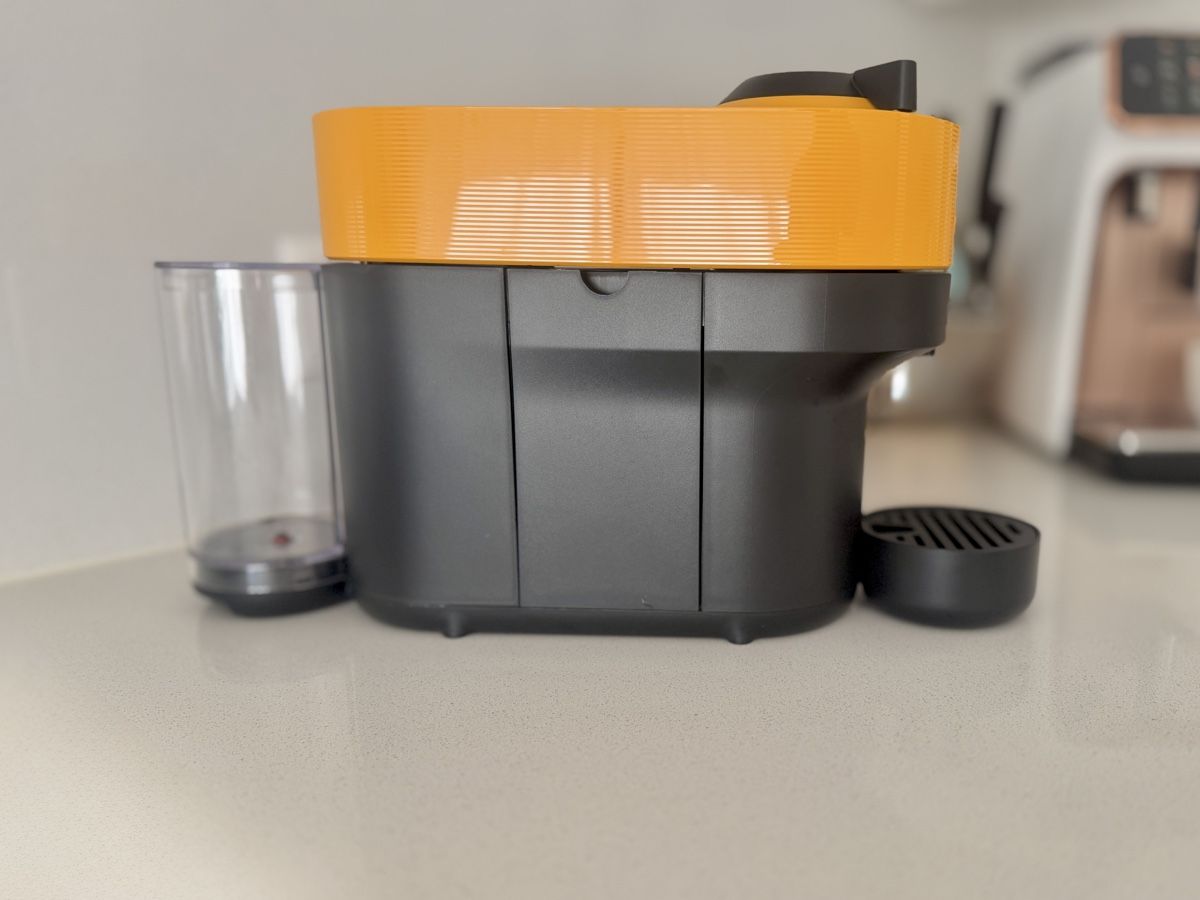 Nespresso Machines à café & Machines à expresso: Nespresso Vertuo Pop Mango Yellow – D'occasion à Dällikon par DanaMana87 2
