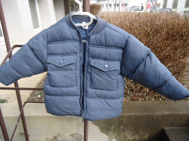 Giacche & Cappotti: Kinder Jacke Gr 104 – Usato da Zürich venduto da liquidation-cobra