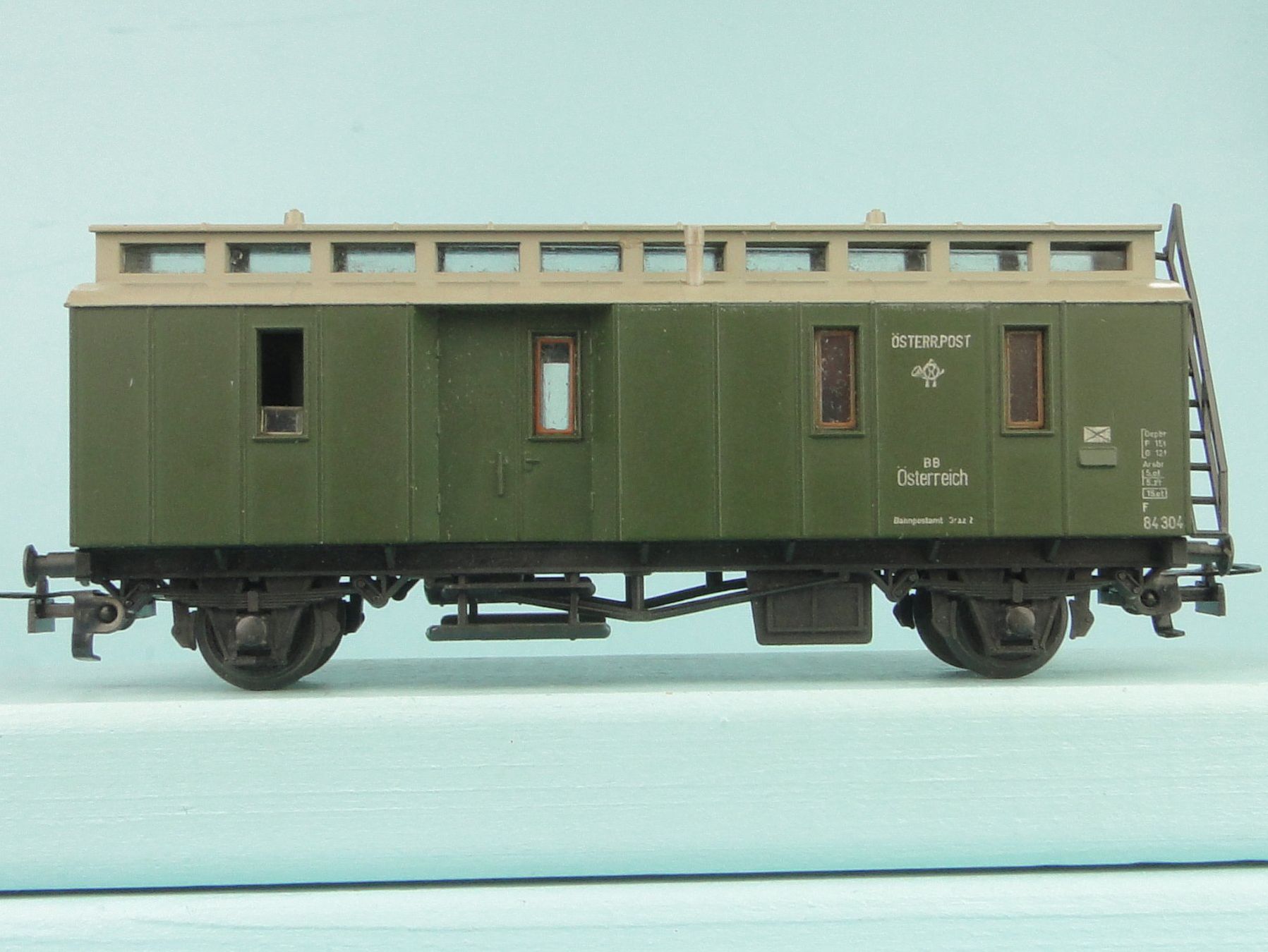 Liliput Modellini di ferrovie: LILIPUT ÖBB Gepäckwagen – Usato da Bülach venduto da cann11 1