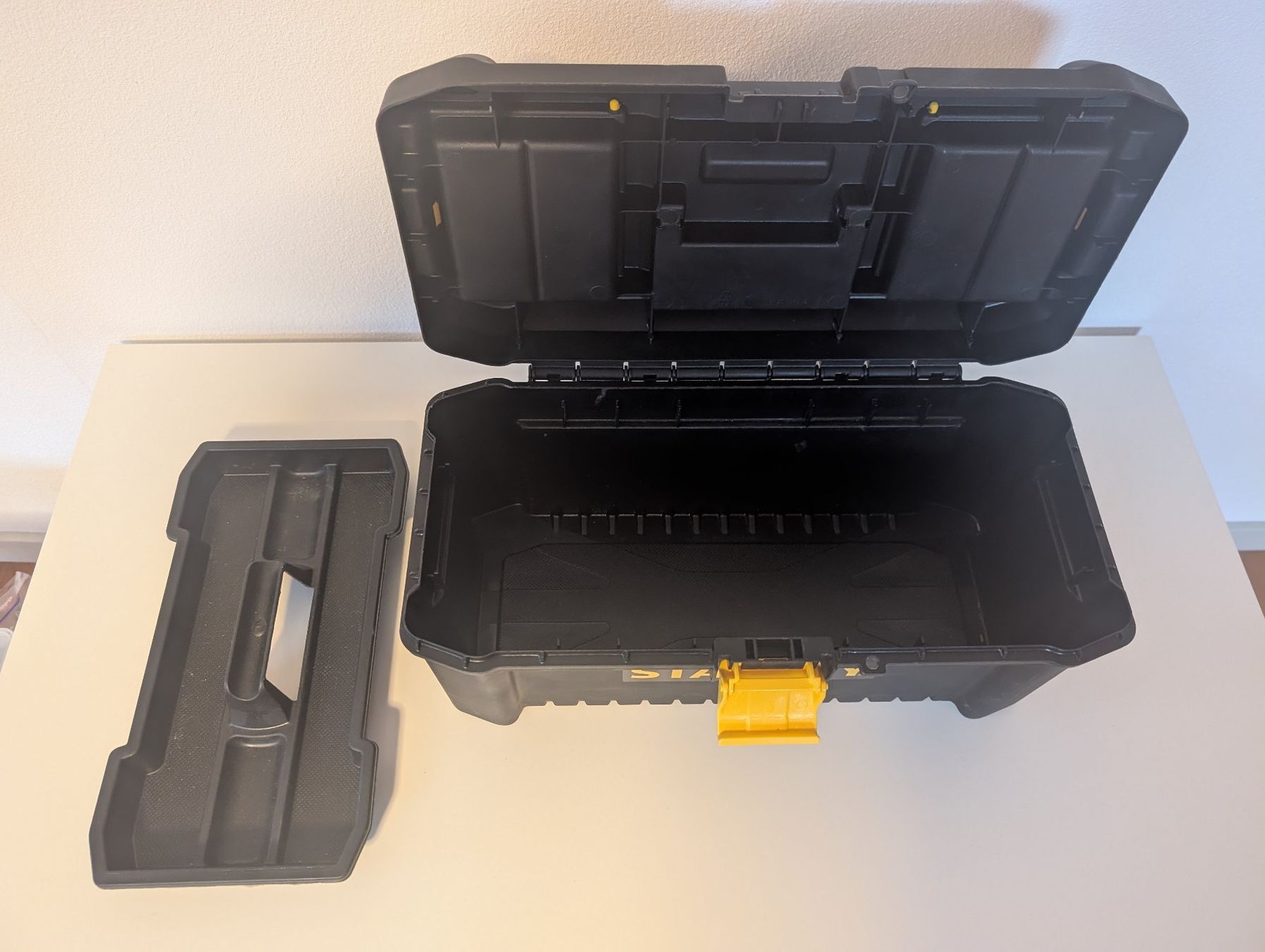 Contenitori & Simili: Stanley-Werkzeugbox – Usato da Winterthur venduto da topaz02 2
