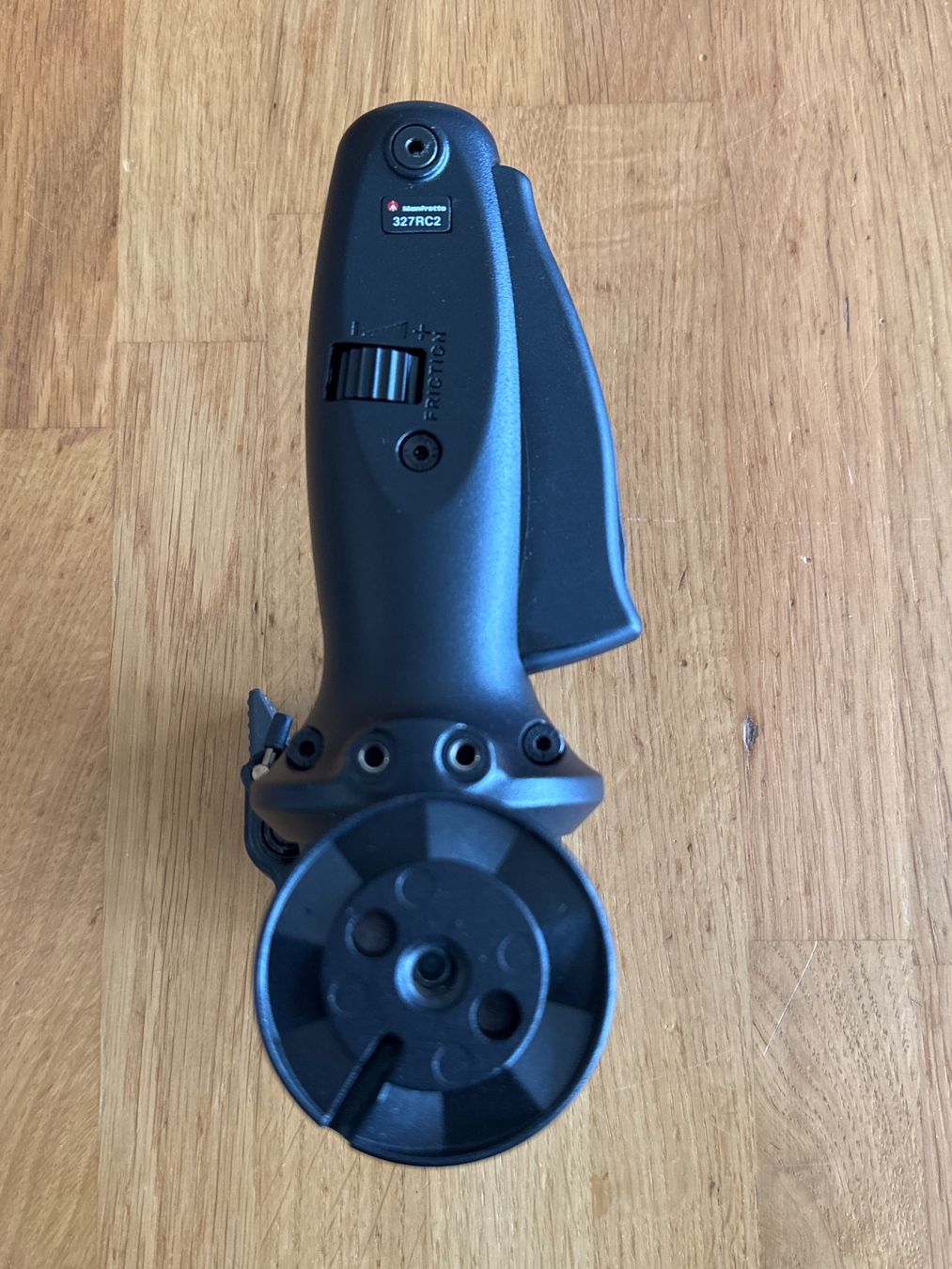 Manfrotto Treppiedi & Teste: Stativkopf Manfrotto 327RC2 – Usato da Pratteln venduto da Cartonsducoeur_bl 4