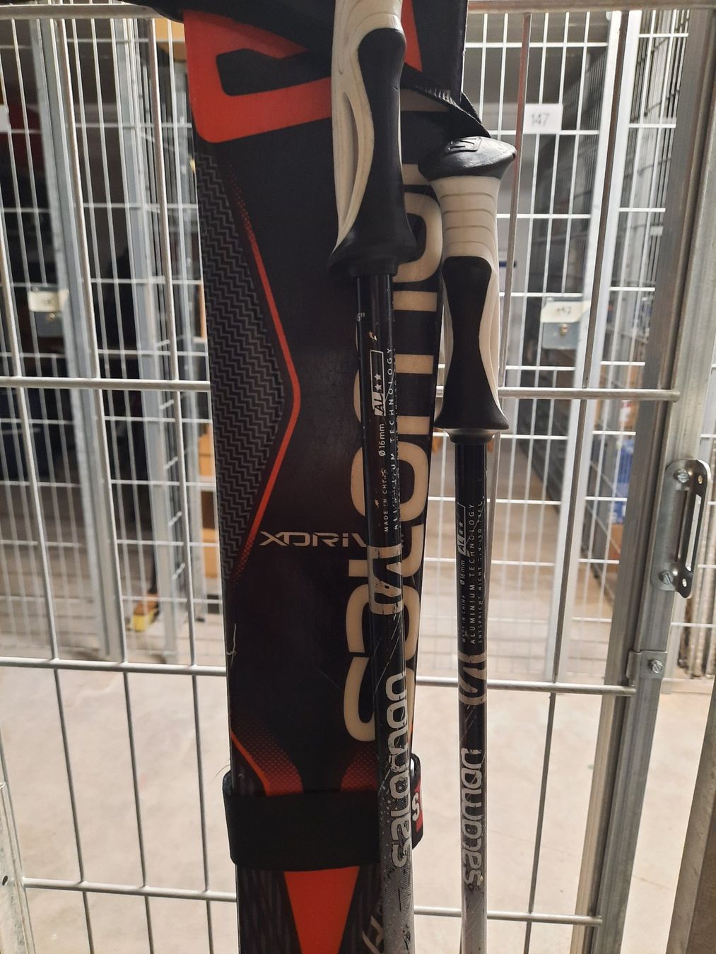 Salomon Sci: Ski mit Stöcke – Usato da Zürich venduto da fra_7zrx 1