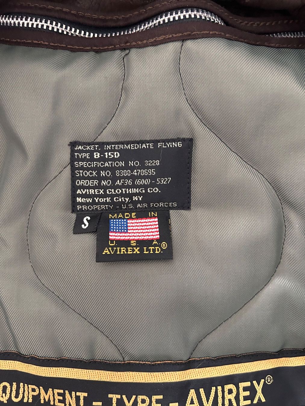 Avirex Jacken: Veste cuir Avirex – Neu (gemäss Beschreibung) aus Neuchâtel von nie_m68m 4