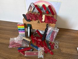 VICTORINOX - Sackmesser und diverses Zubehör