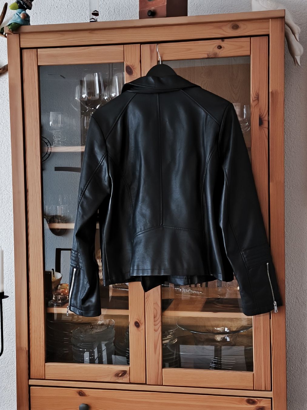 Only Giacche: Lederimitat Jacke Gr.46 ONLY – Nuovo (secondo la descrizione) da Burgdorf venduto da Ropajesi 1