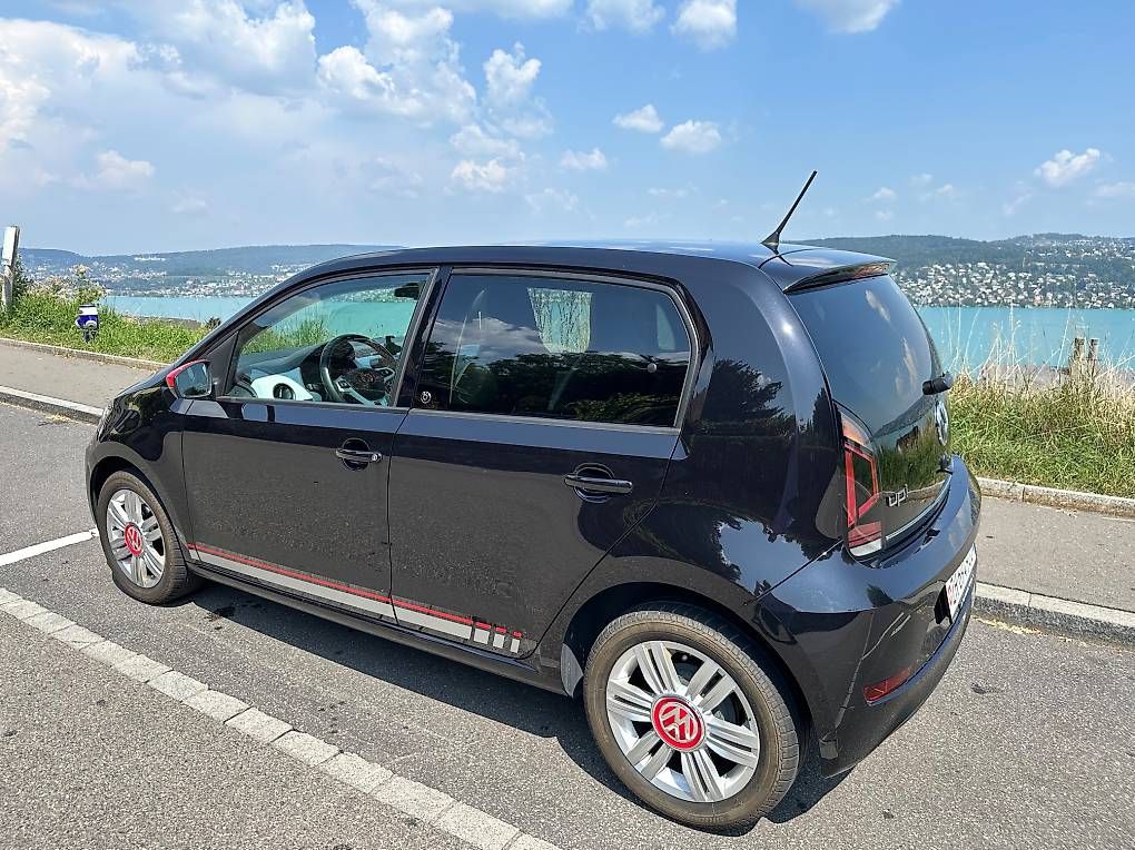 Autos: VW Up 1.0 BMT beats – Gebraucht aus Thalwil von min_th55 1
