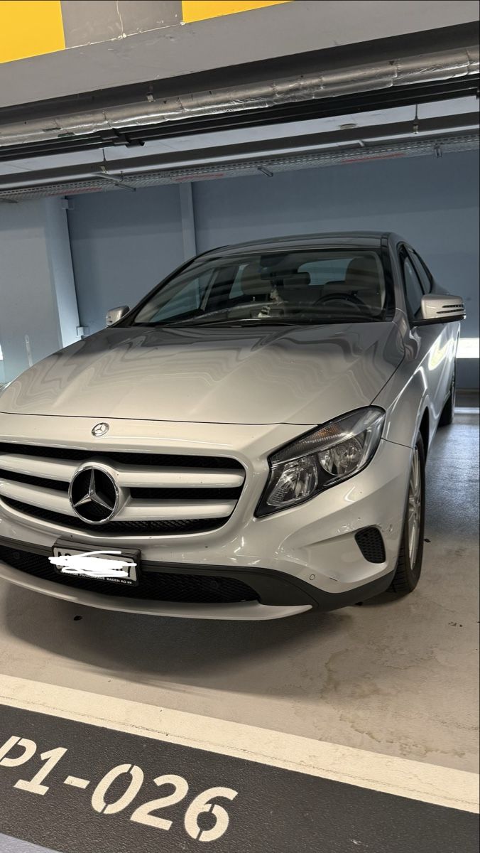 Mercedes-Benz Automobili: Mercedes GLA zu verkaufen  – Usato da Dättwil AG venduto da af_as
