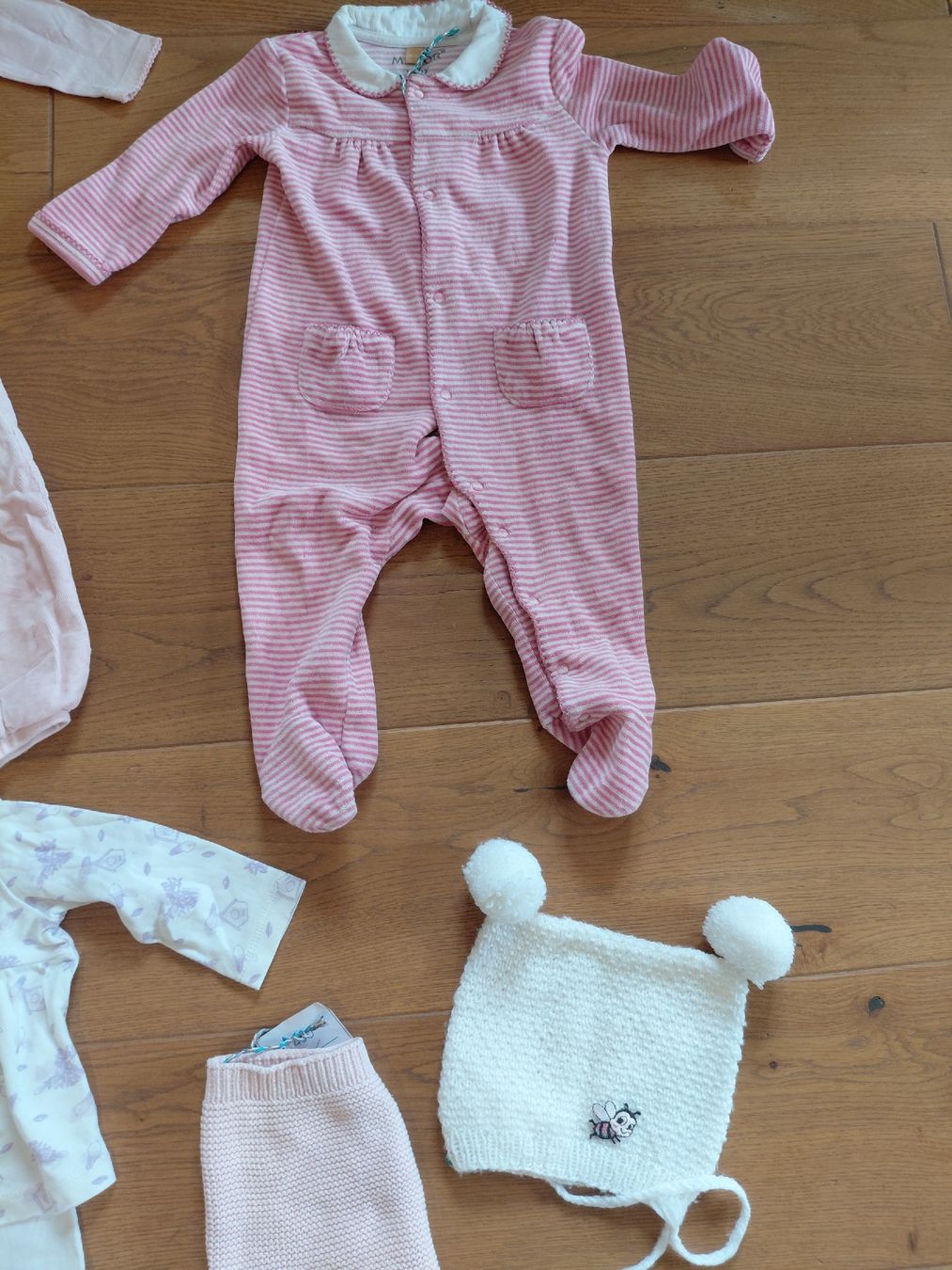 Lotti & Set di vestiti: 9-teiliges Kleiderpaket Mädchen Gr. 68 – Usato da Matzendorf venduto da CRX1990 2