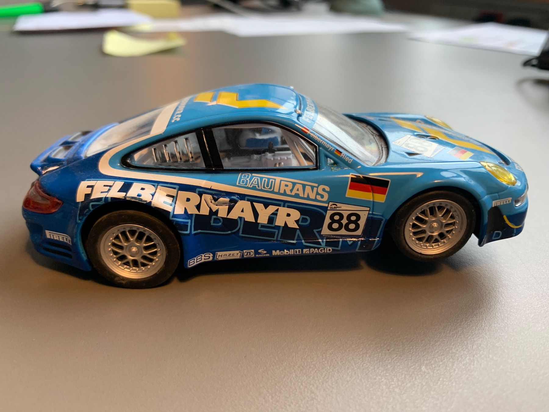 Carrera Modellini d'auto: Carrera Evo Porsche 911 GT3 RSR – Usato da Zürich venduto da ZuercherBrockenhaus 1