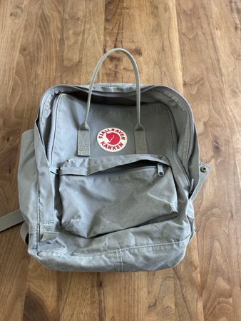 Rucksack Fjällräven Kanken grau akzeptabler Zustand
