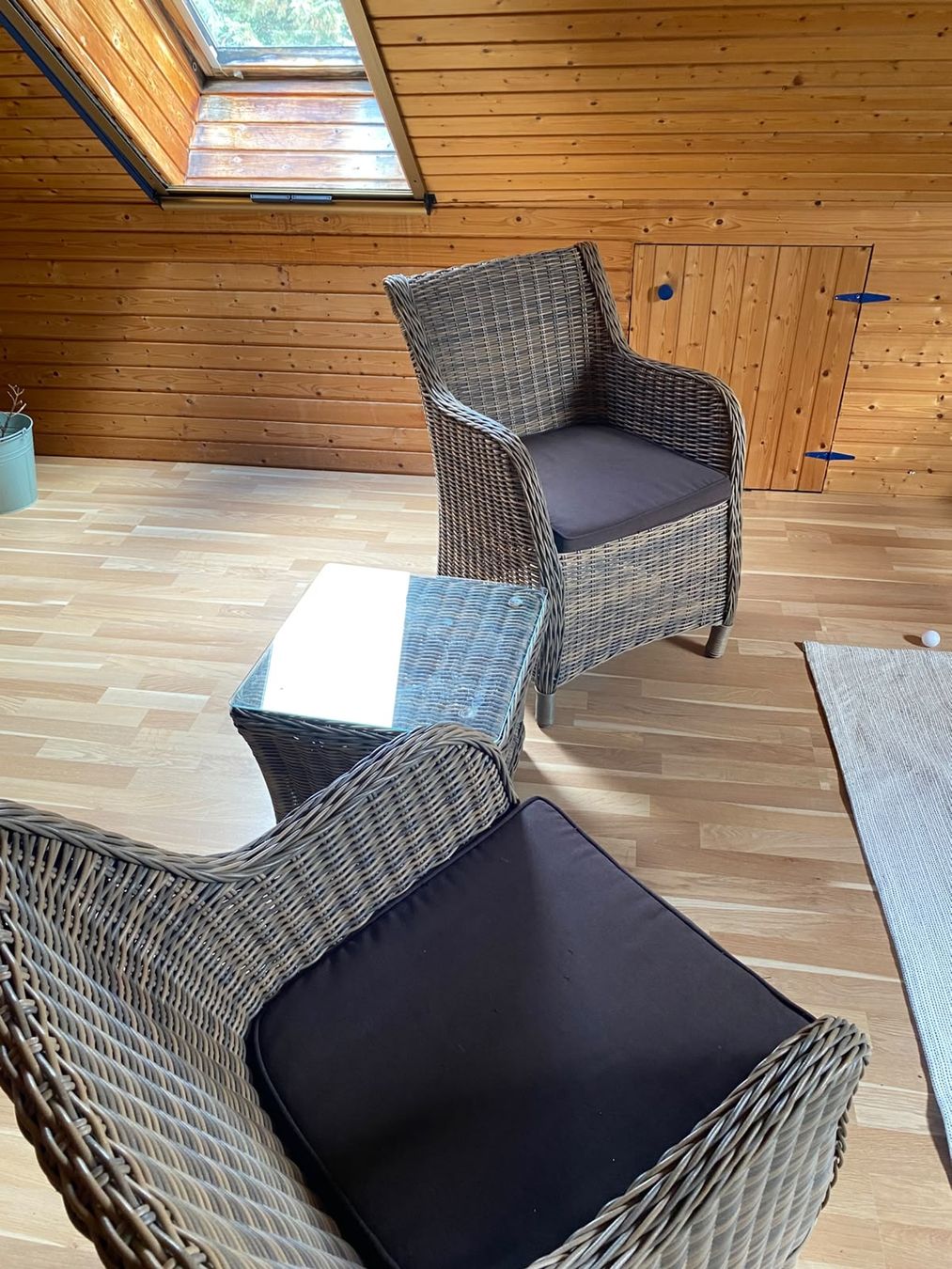 Poltrone: Indoor-/Outdoor Sitzgruppe – Usato da Bremgarten venduto da tiz_x5xc 1