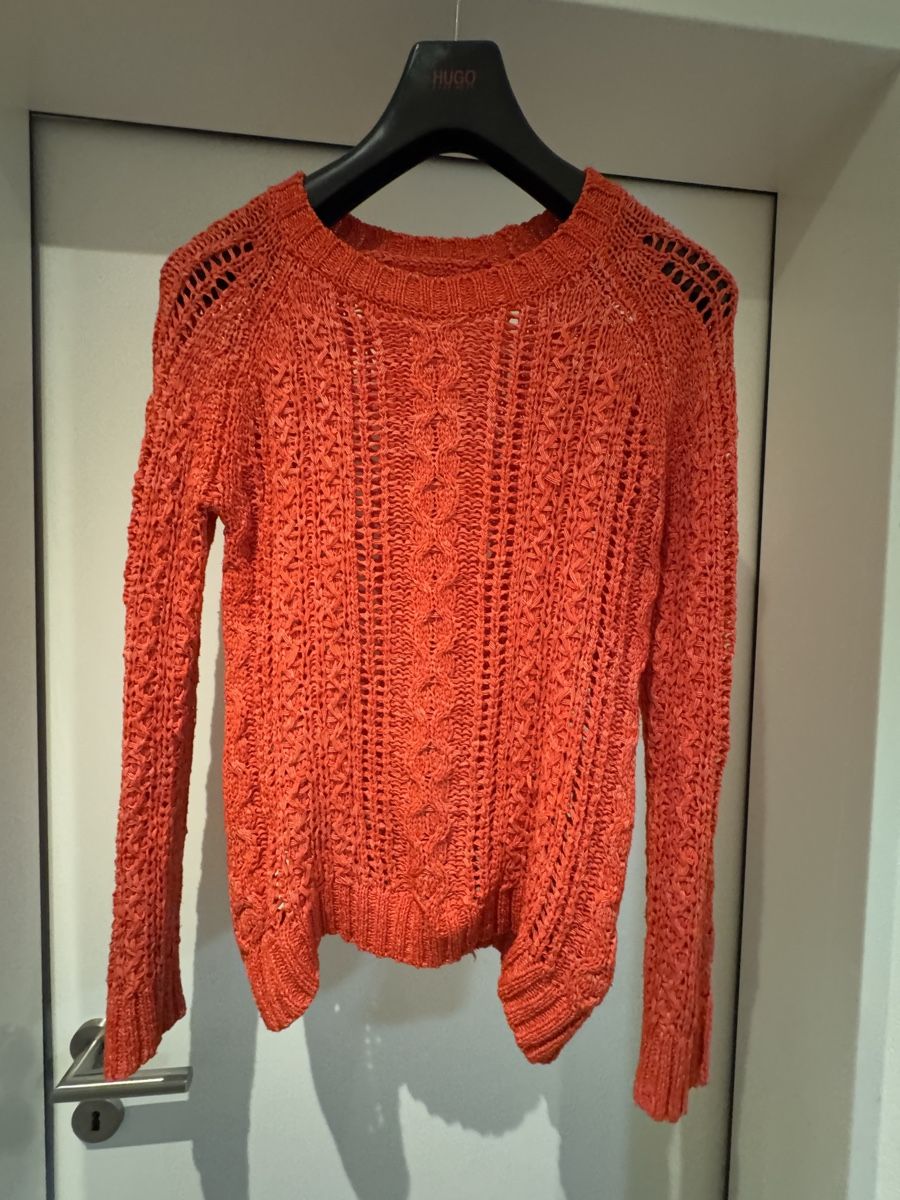 C&A Maglioni & Felpe: Roter Strickpullover Grösse S - Yessica – Usato da Galgenen venduto da syl_7y9c