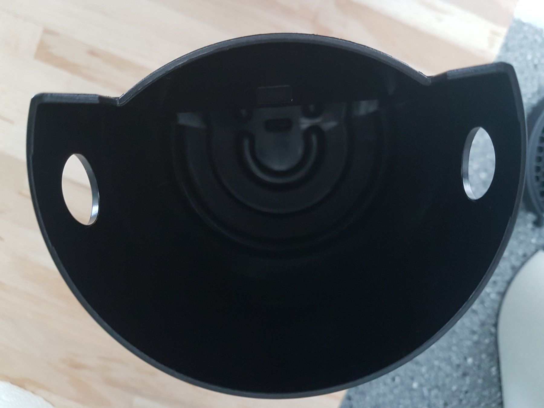 Nespresso Macchine per caffè & Macchine per espresso: Vertuo Kaffeemaschine – Usato da Rickenbach b. Wil venduto da Sunshine224 4