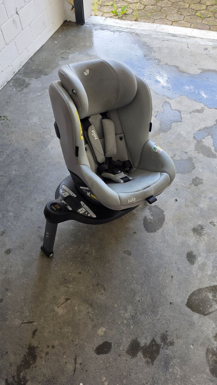 Joie Seggiolini per auto: Autokindersitz Joie i-Spin 360 E – Usato da Lengnau BE venduto da tekniker 1