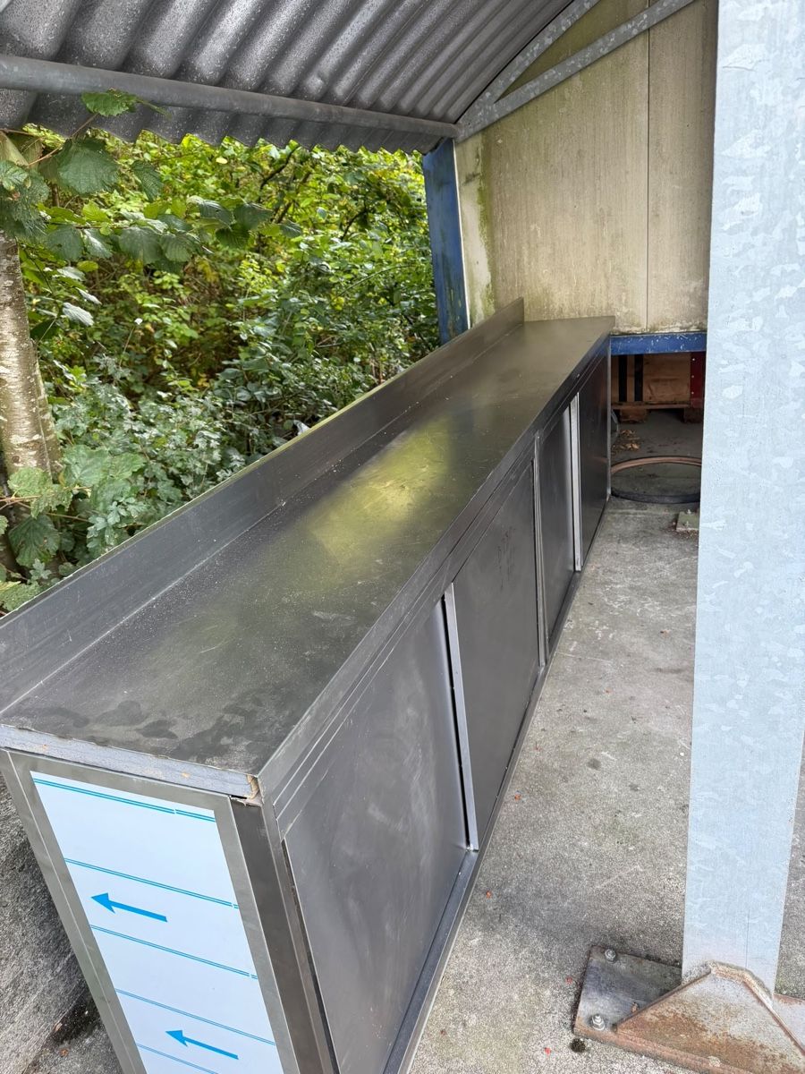 Tische: Möbel/Tisch – Gebraucht aus Rupperswil von Tinka88 2