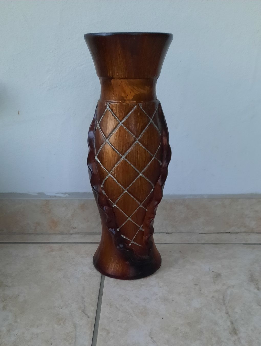 Vasi & Recipienti: Vase braun – Nuovo (secondo la descrizione) da Zuchwil venduto da bvj_5t82