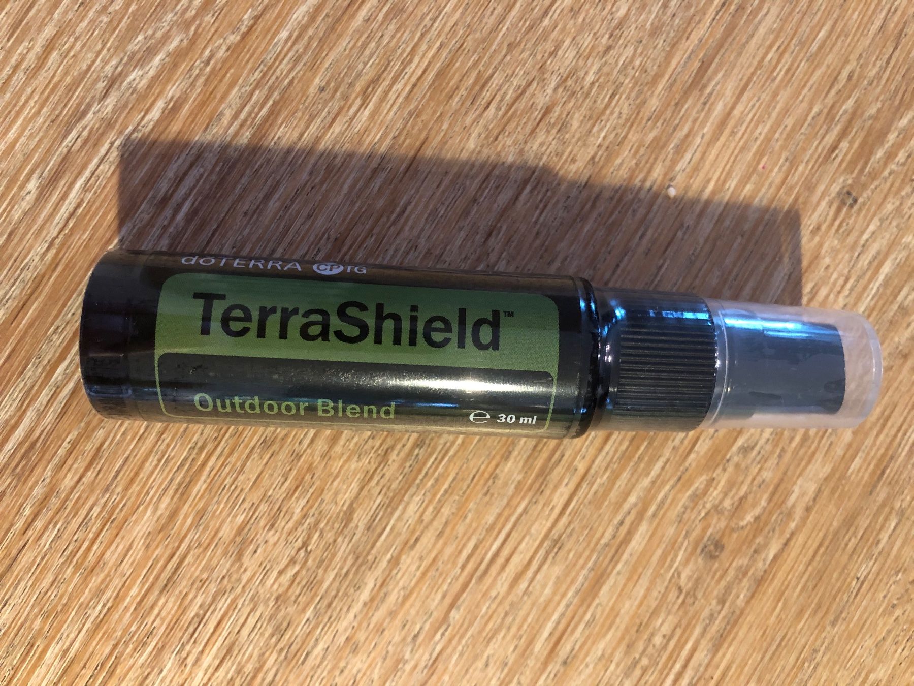 Doterra Oli essenziali: döterra TerraShield Spray 30ml – Nuovo e nell'imballaggio originale da Gossau ZH venduto da Connybears