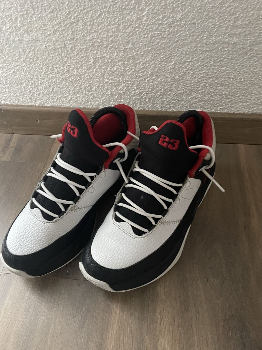 Jordan Chaussures hommes: Jordan 23 – D'occasion à Dompierre FR par matmath 3