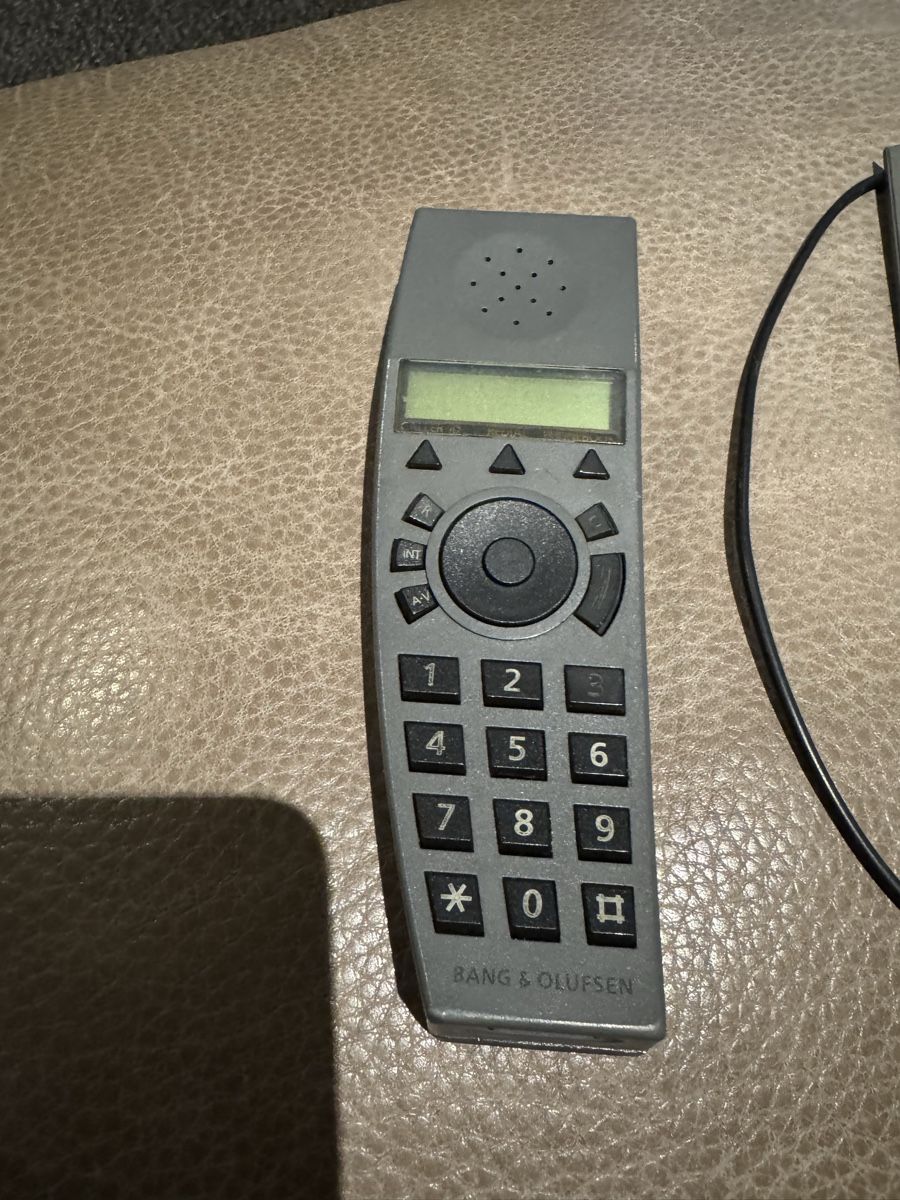 Bang & Olufsen Telefoni: Bang & Olufsen Beocom 6000 cordless telephone – Usato da Münchenstein venduto da ArleneLM 1