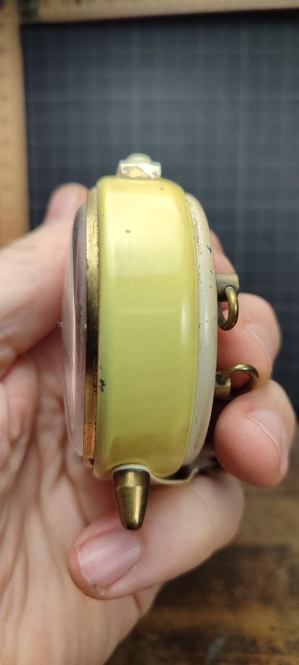 Sveglie: Wunderschöner alter Wecker Nr64 Melux Blanca – Usato da Gelterkinden venduto da MYSTOREFORYOU4460 4