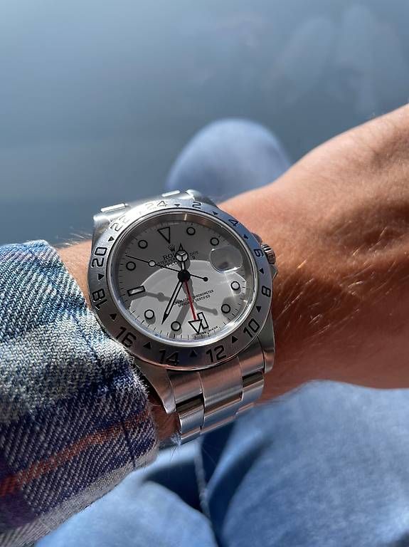 Rolex Orologi: Rolex Explorer II 16570 - 40mm – Usato da Corminboeuf venduto da nic_2d7k 2