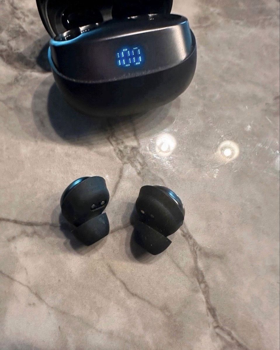 Casques audio: Sehr gute Wireless Kopfhörer in schwarz – D'occasion à Balgach par ren_xy57 4