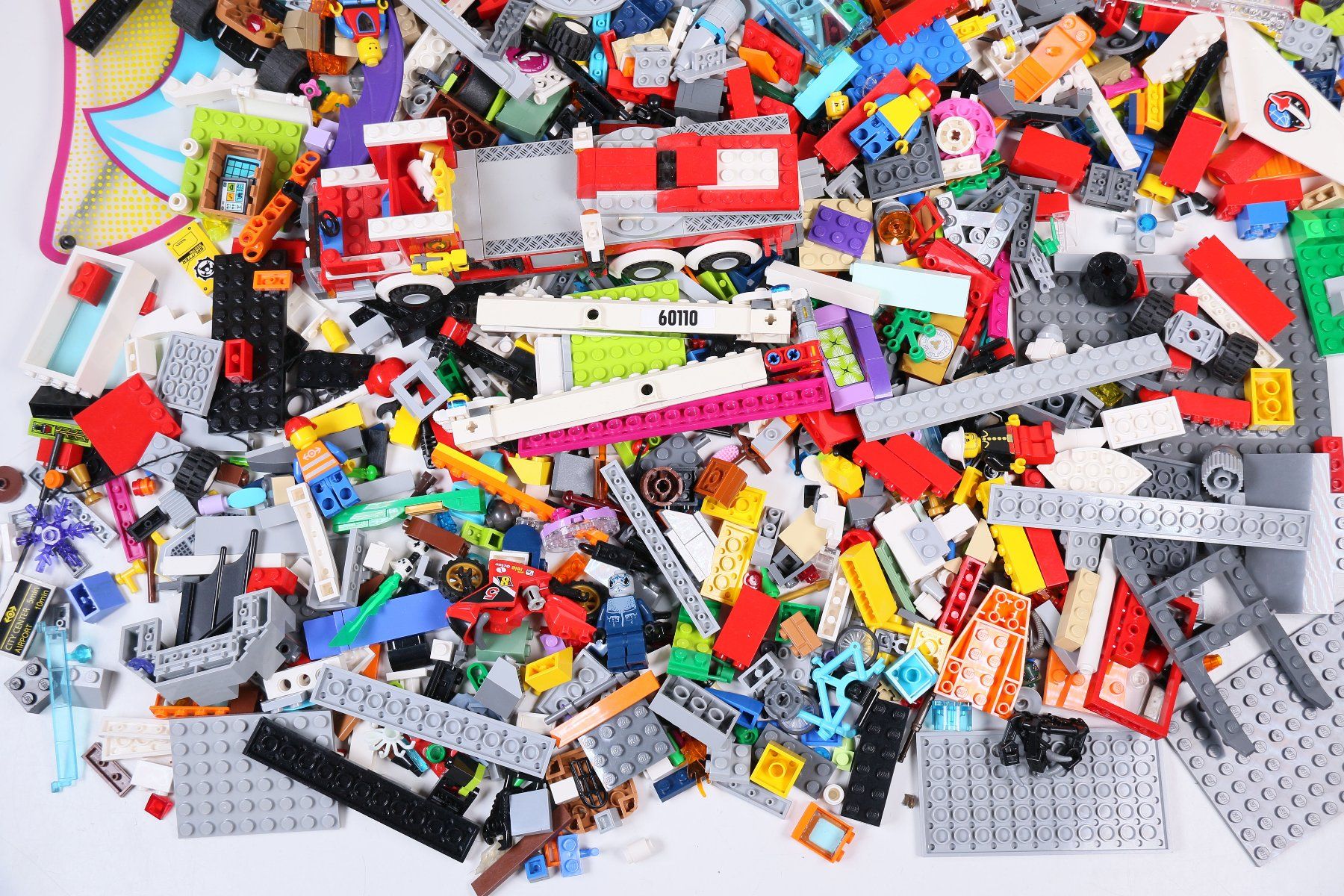 Lego Kit di costruzioni: 1.5 kg. Legoteile mit Minifiguren – Usato da Hettlingen venduto da Scholi99 1