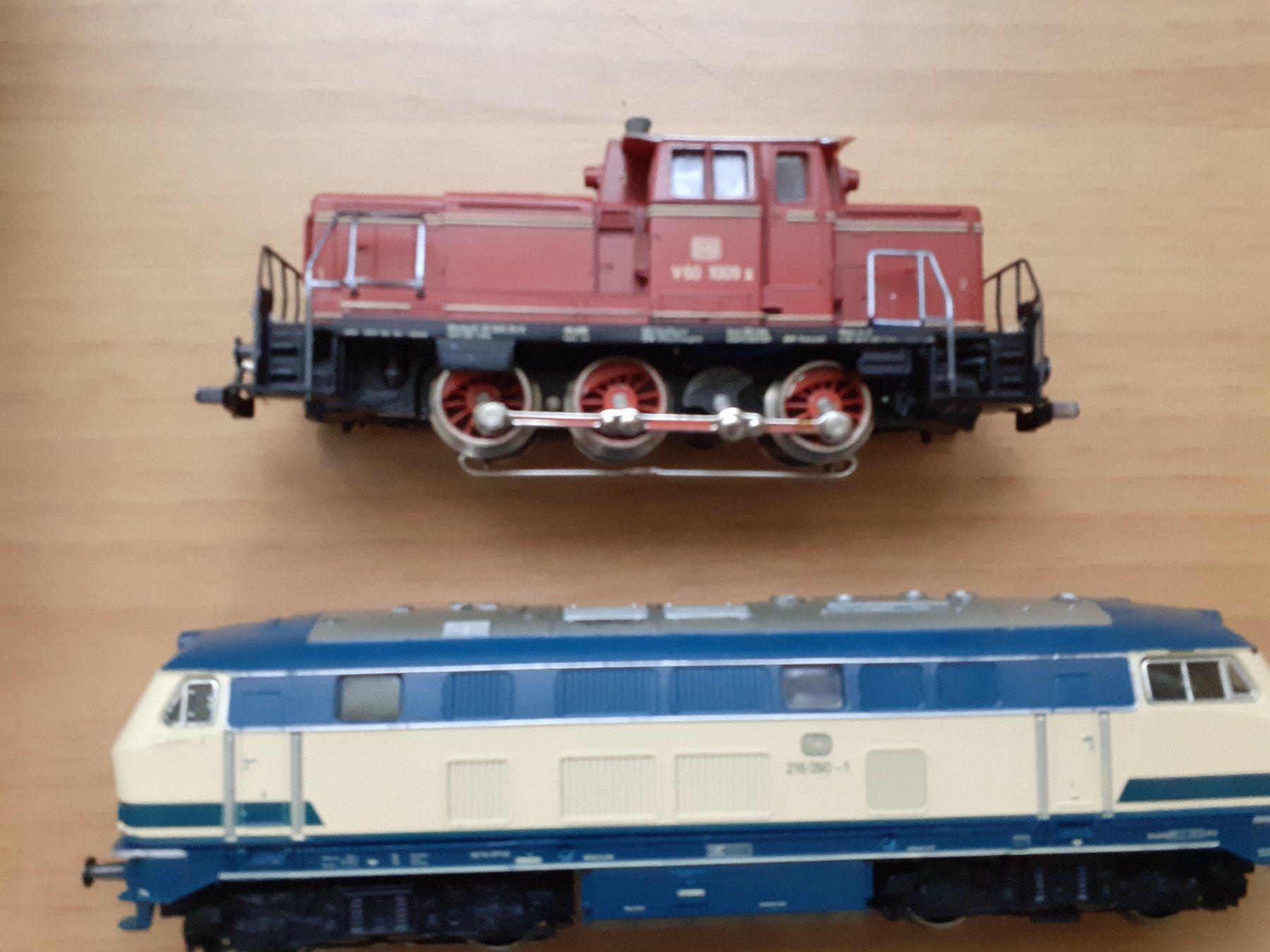 Märklin Modelleisenbahnen: Märklin  3065 + 3074 H0 – Gebraucht aus Arbedo von aladino666 1
