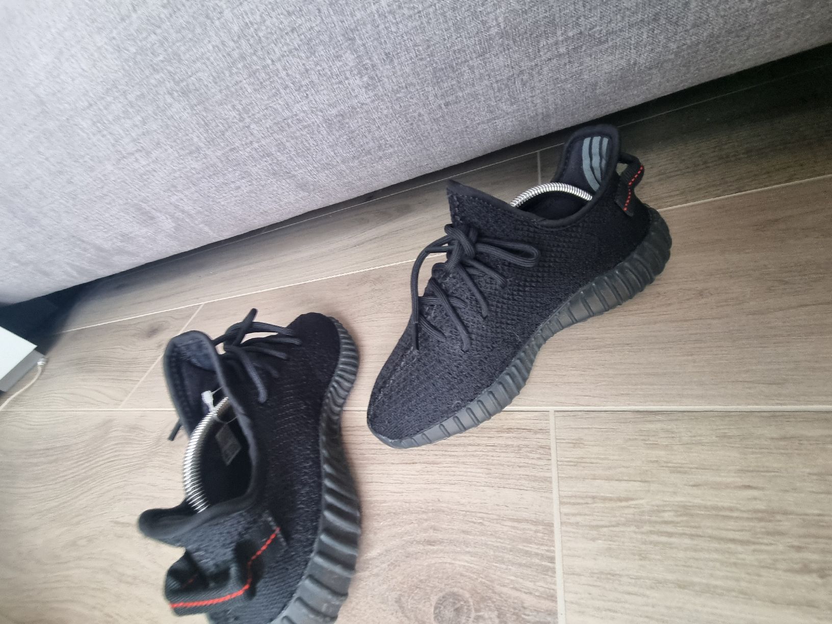 Adidas Scarpe da uomo: Yeezy boost adidas Gr. 39 1/3 – Nuovo (secondo la descrizione) da Immensee venduto da susana1235 4