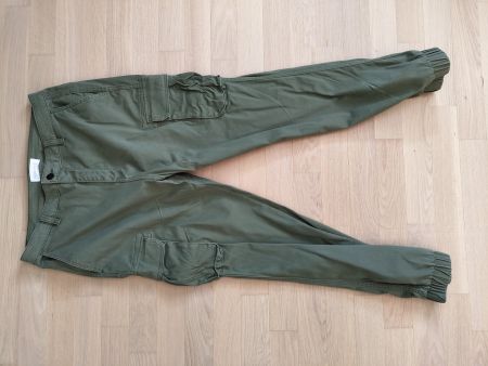 Pantalon Pier One khaki taille 34