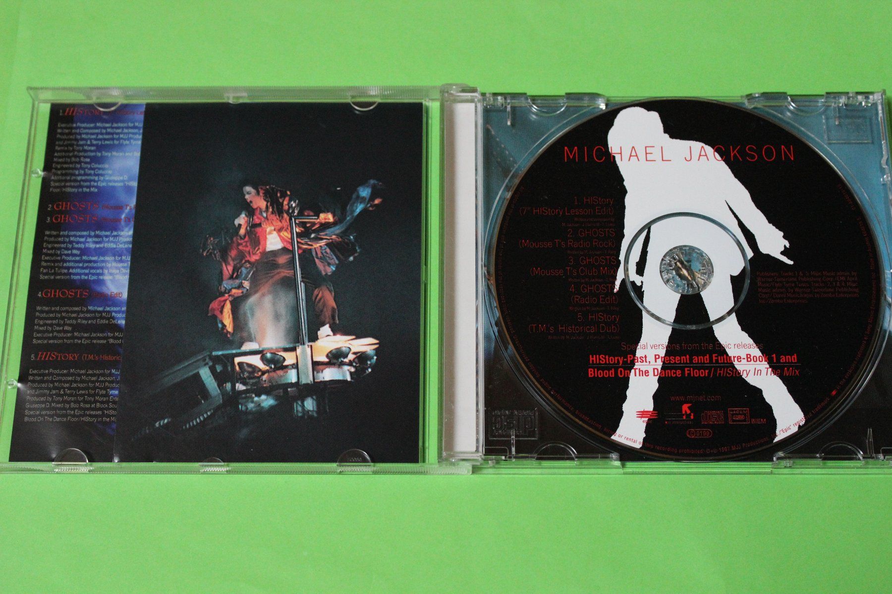 CD: Michael Jackson - History / Ghosts Maxi-CD Limited Edition – Usato da Tübach venduto da JamesStone 4